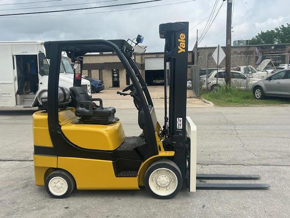 Used 2020 Yale GLC060VXNEAE090 6000LBS