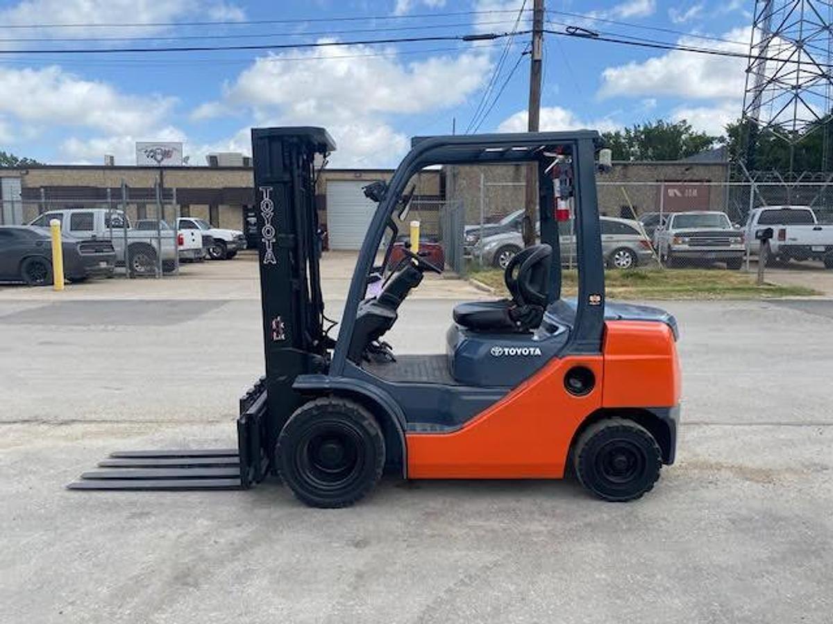 Used 2018 Toyota 8FDU25