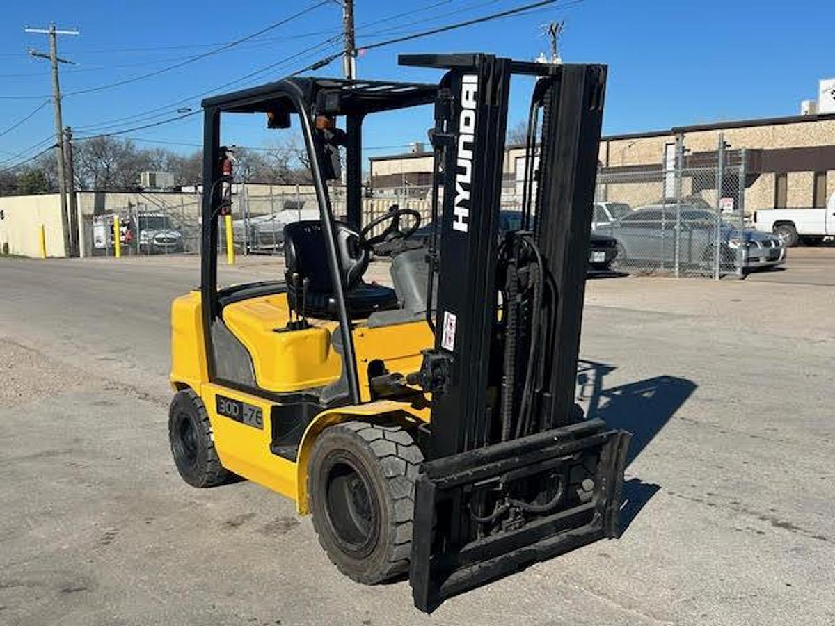 Used 2012 Hyundai 30D-7E