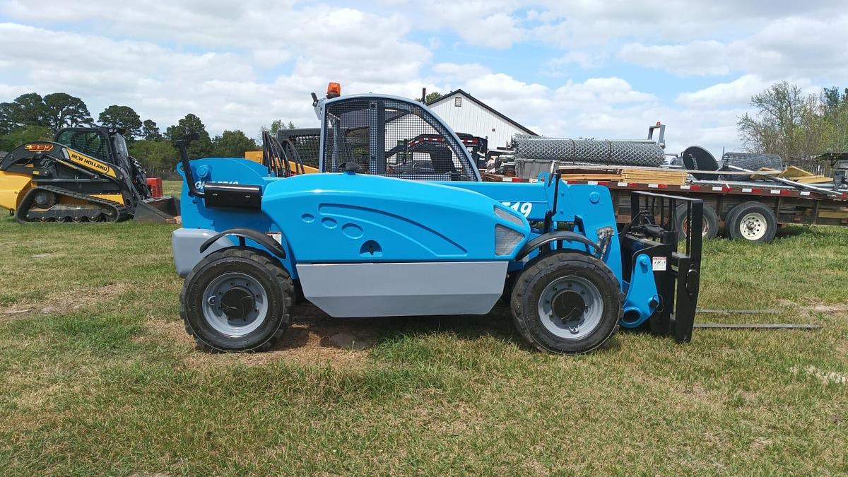 Used 2012 GENIE GTH5519  5500LBS