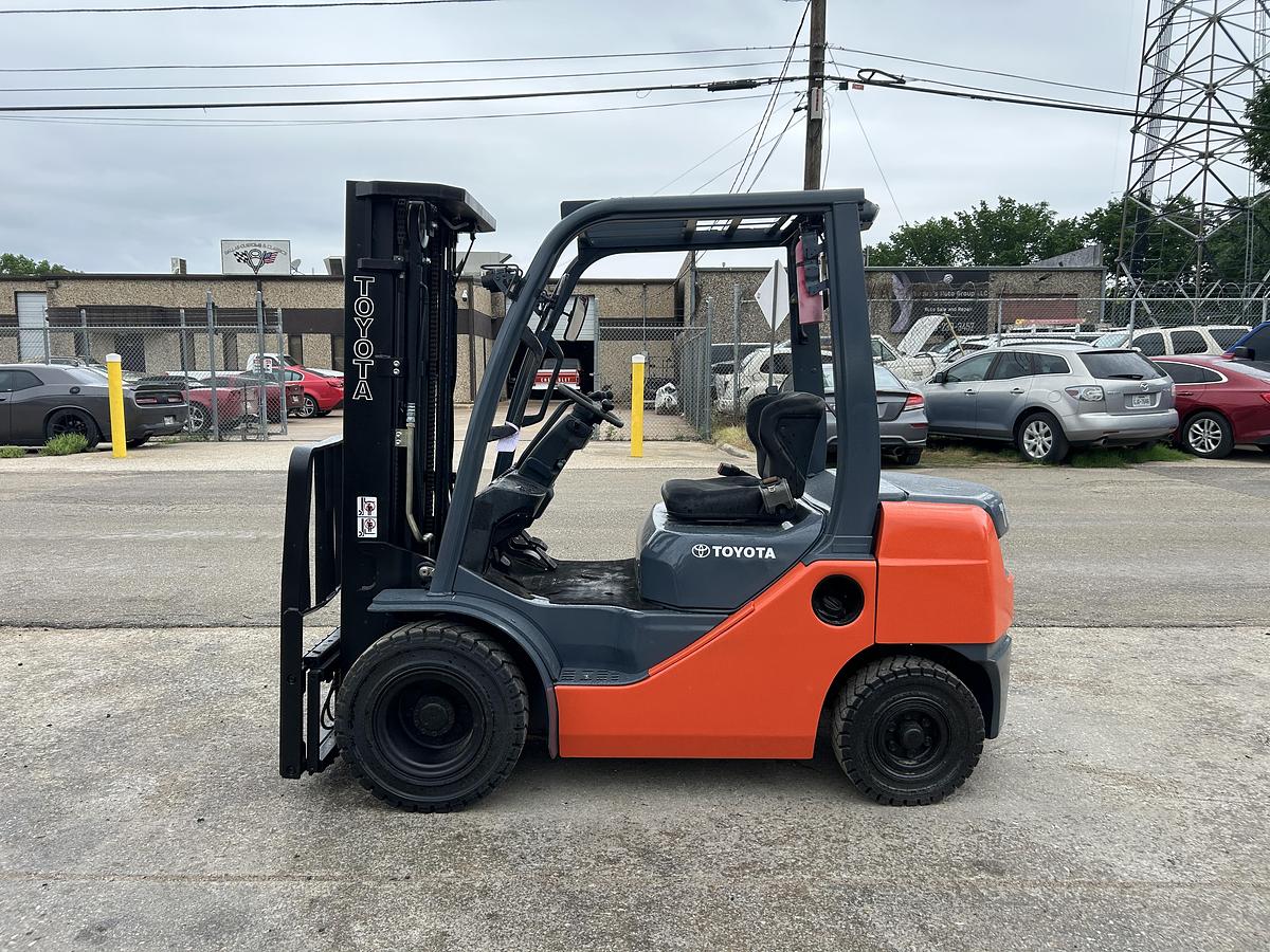 Used 2018 Toyota 8FDU25 5000 LBS