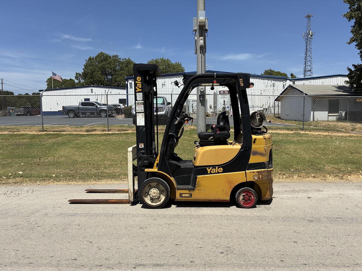 Used 2020 Yale GLC060VXNEAE090