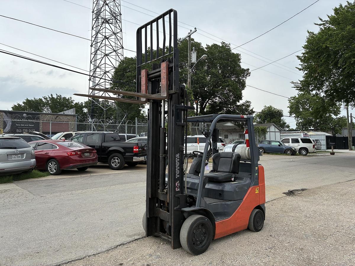 Used 2014 Toyota 8FGCU25 5000 LBS