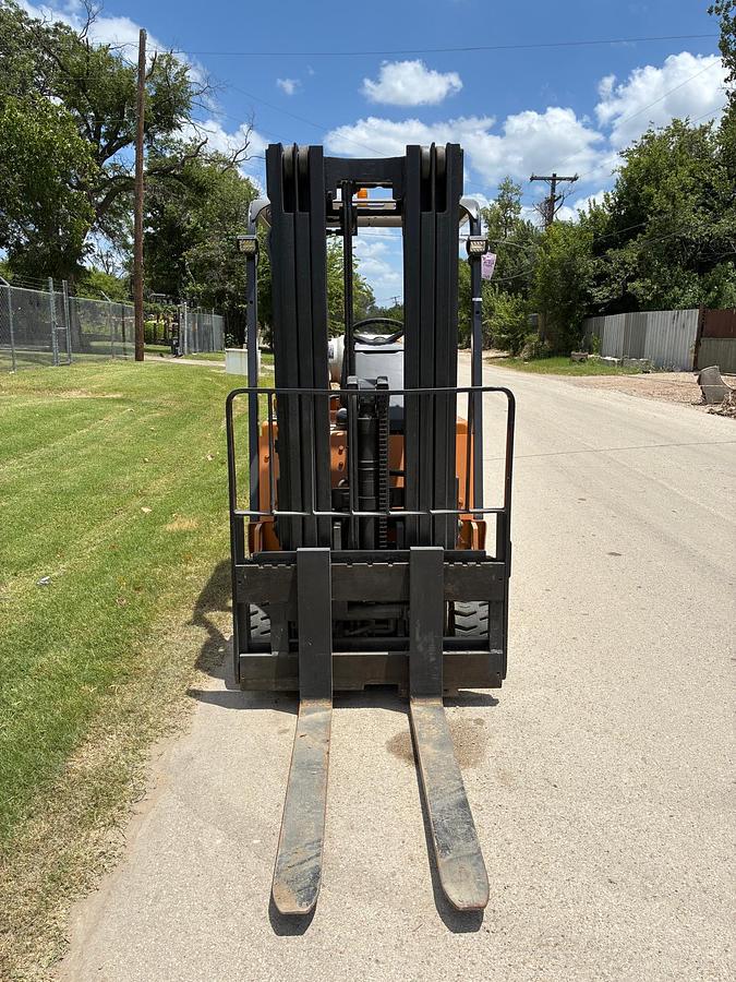 Used 1990 CATERPILLAR TC60DSA