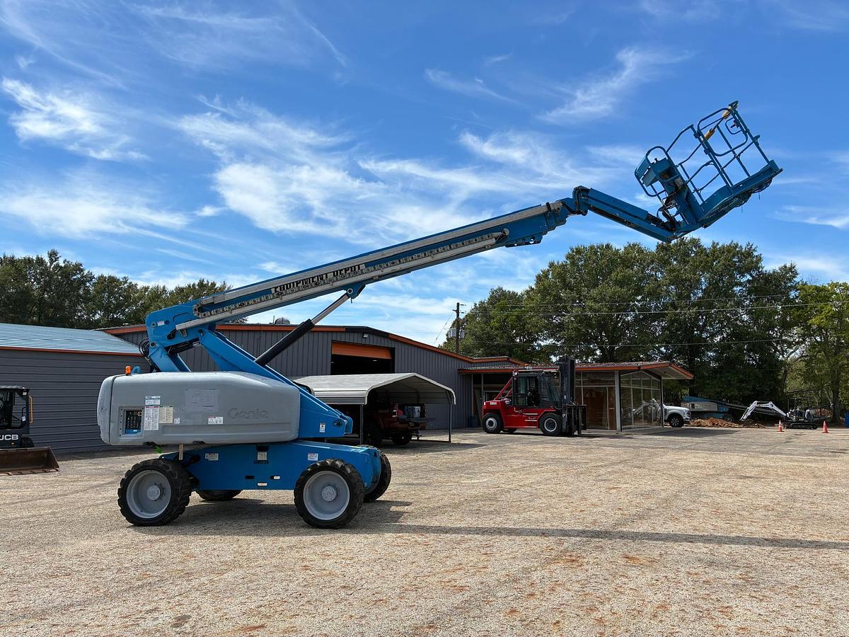 Used 2008 GENIE S-65