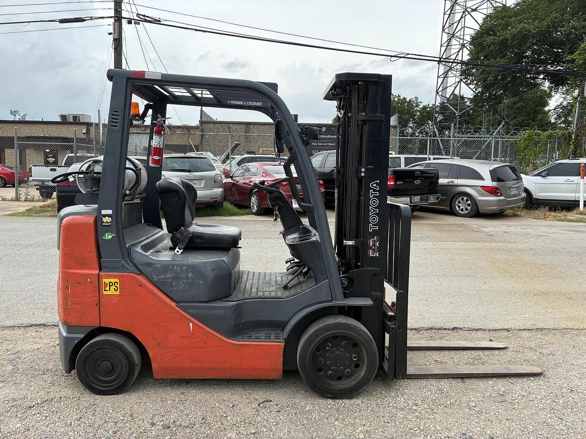 Used 2014 Toyota 8FGCU25 5000 LBS