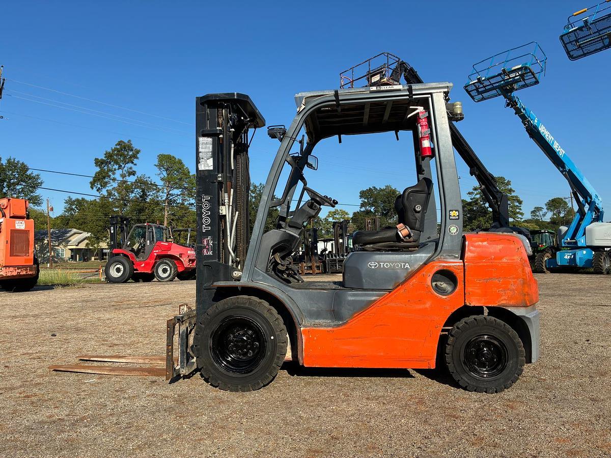 Used 2019 Toyota 8FDU25