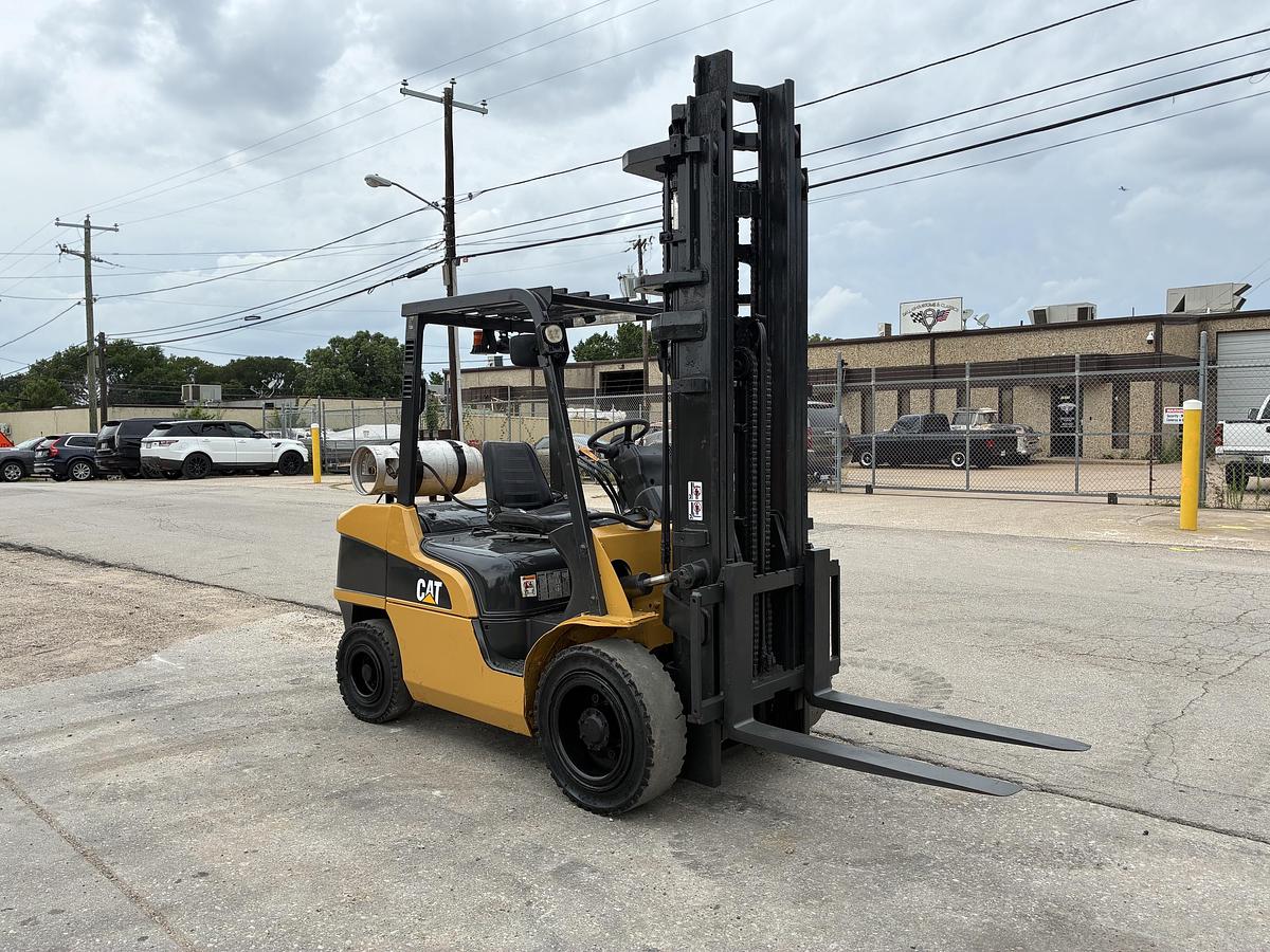 Used 2023 CAT GP35N5