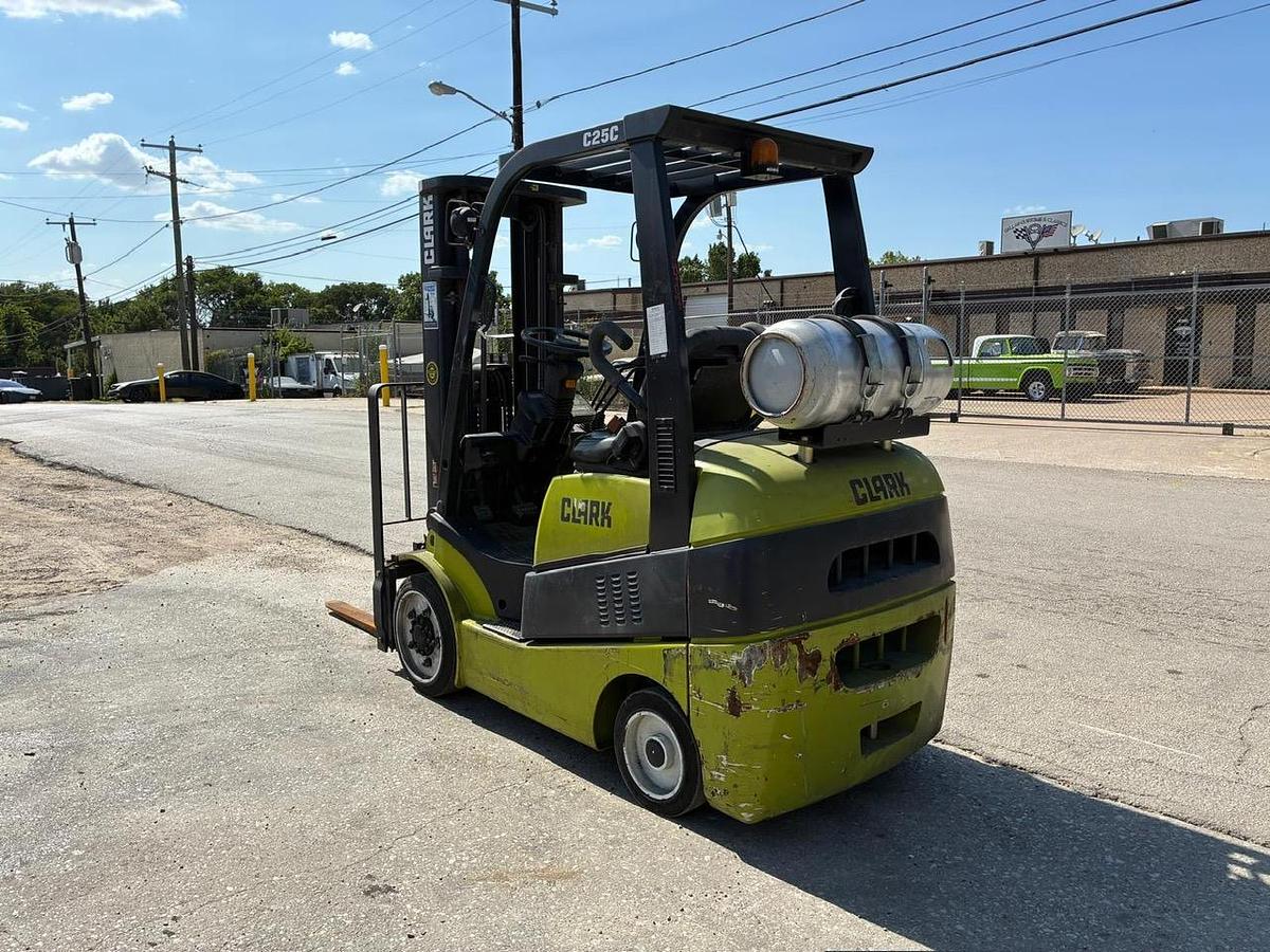 Used 2014 CLARK C25CL