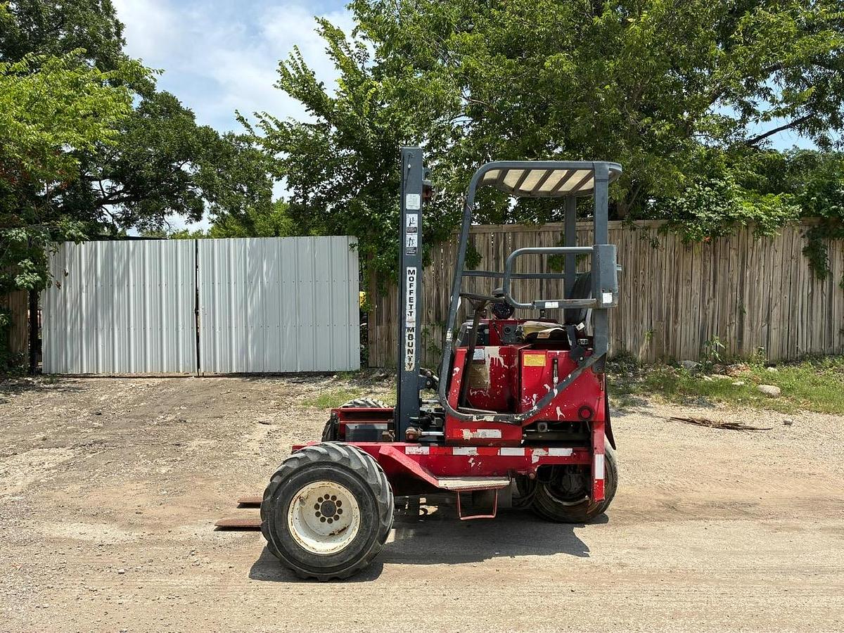 Used 2002 MOFFETT M5500
