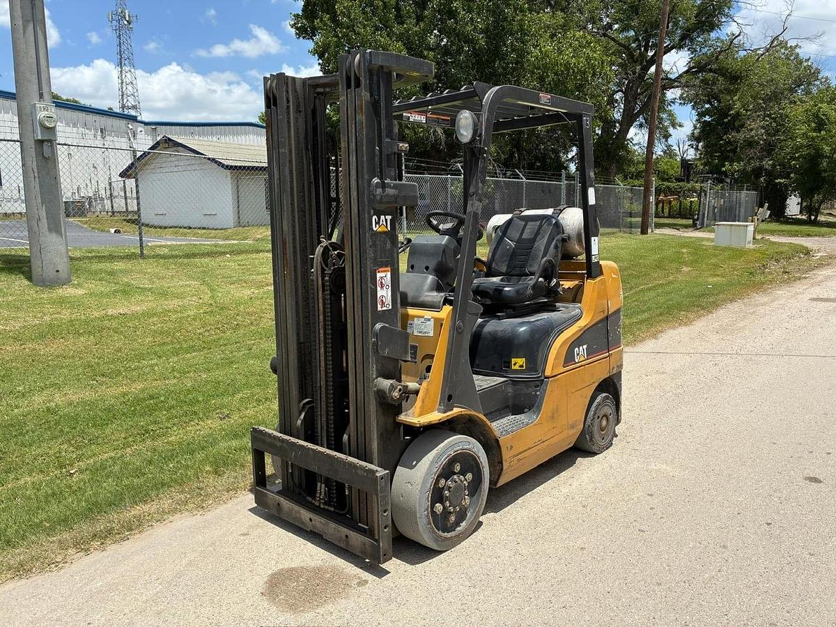 Used 2007 CAT C5000