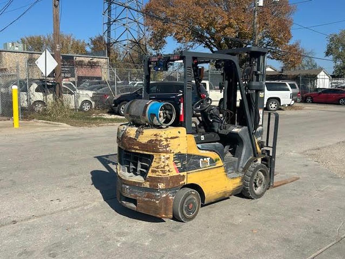 Used 2017 CAT 2C6000