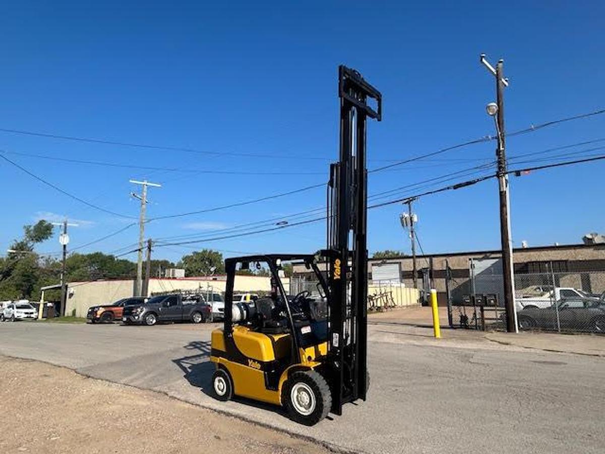 Used 2018 Yale GLP050VXNEAE086