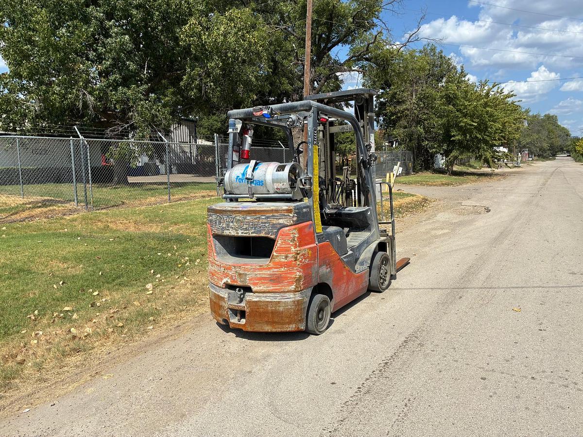 Used 2021 TOYOTA 8FGCU30
