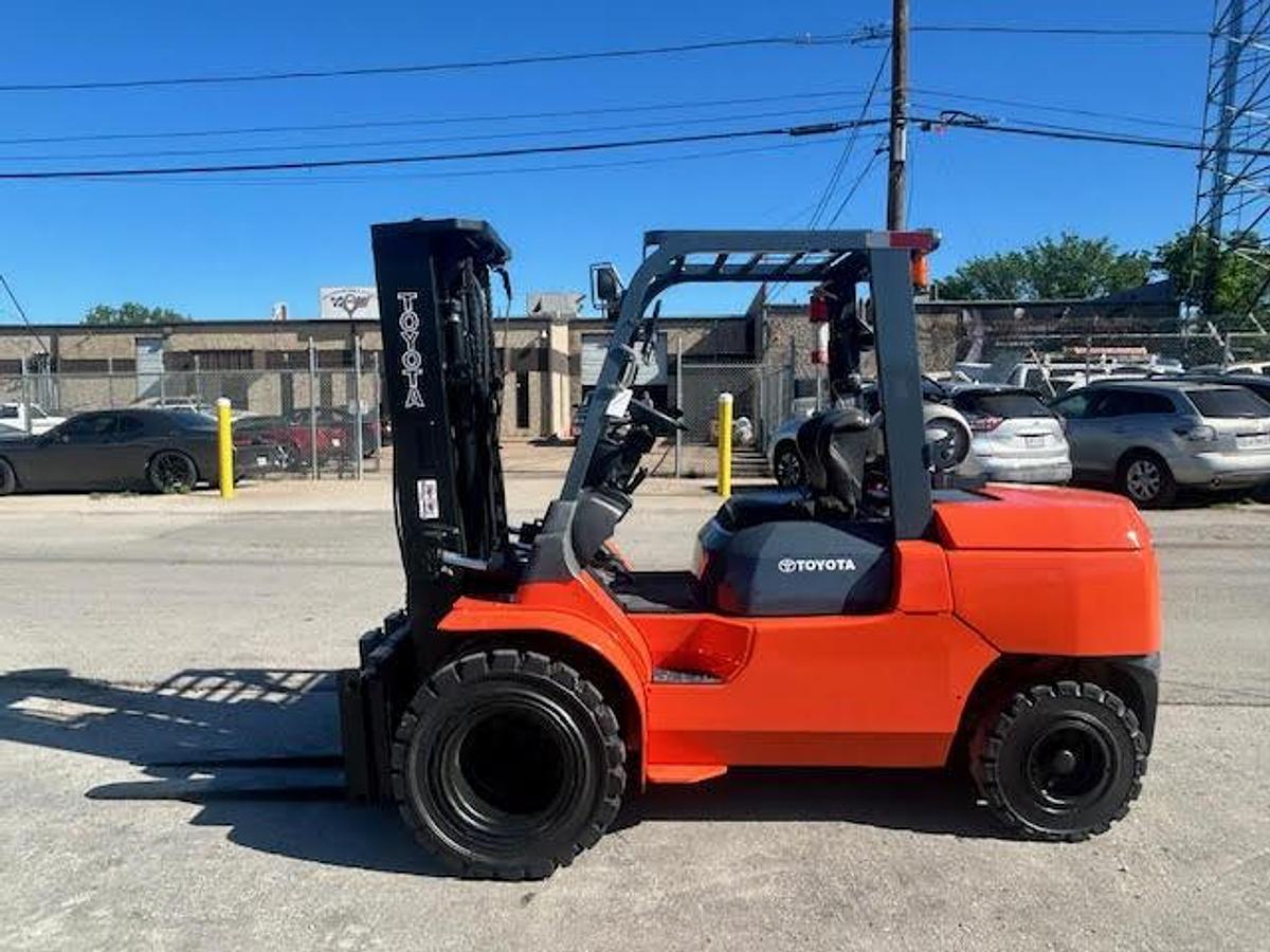Used 2012 Toyota 7FGU45 10,000LBS