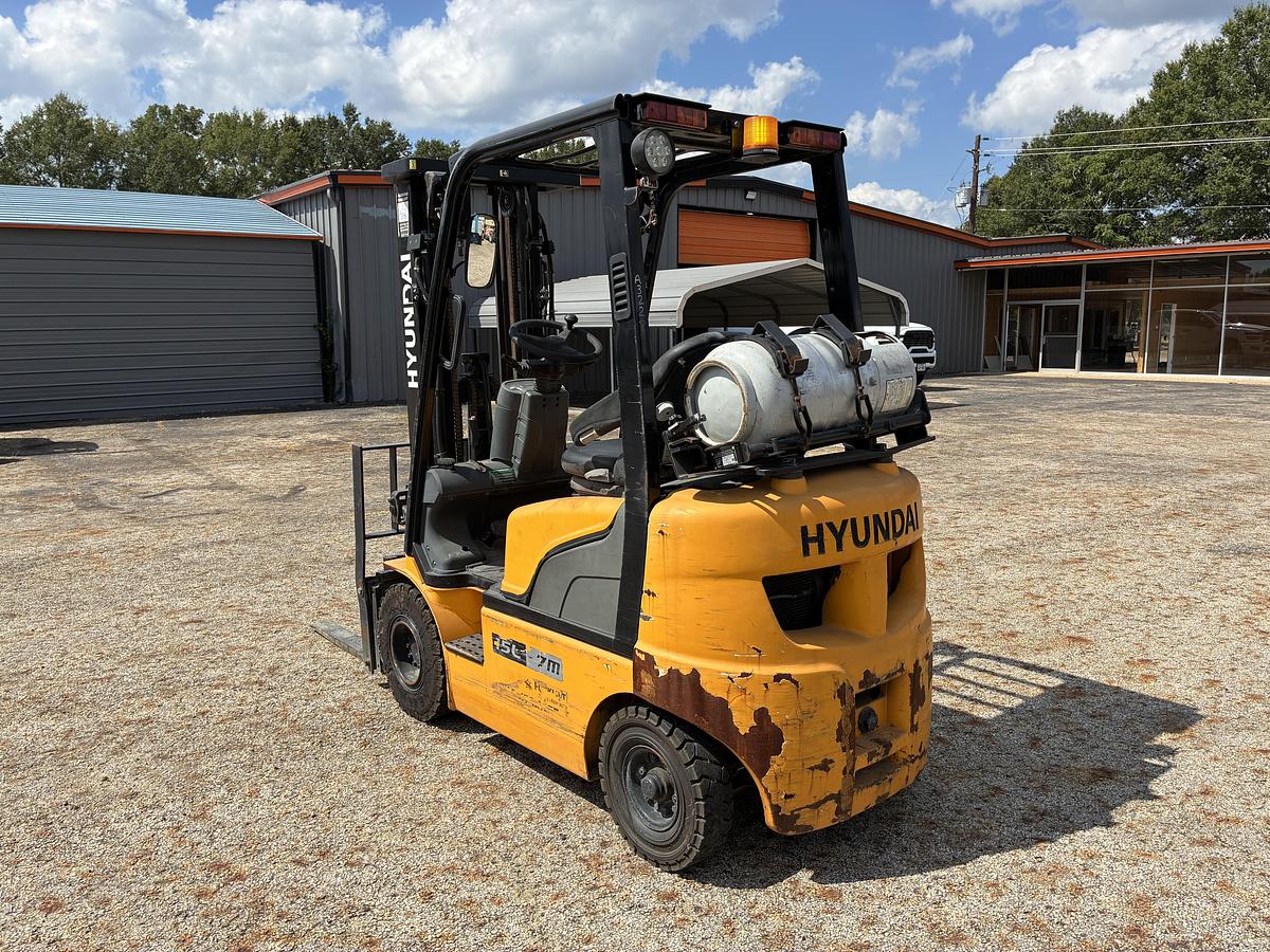 Used 2016 Hyundai 15LC-7M