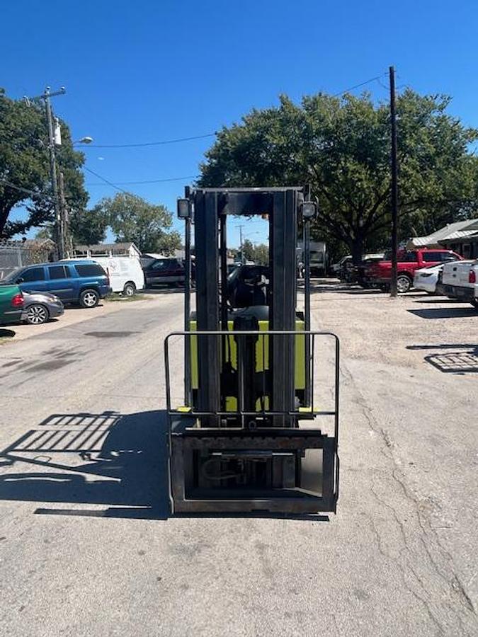 Used 2005 CLARK 6000LBS ELECTRIC FORKLIFT