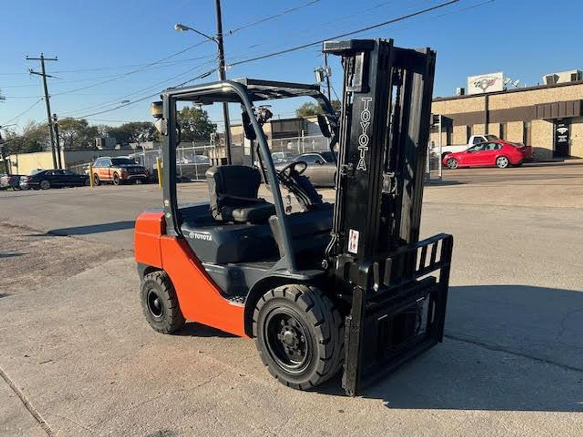 Used 2017 Toyota 8FGU30