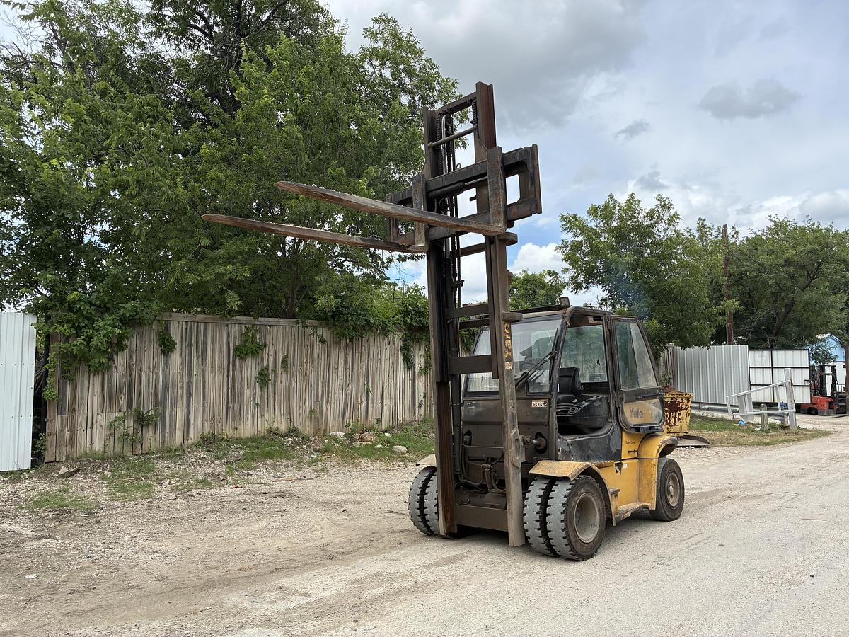 Used 2013 Yale GDP155VXNJJY126