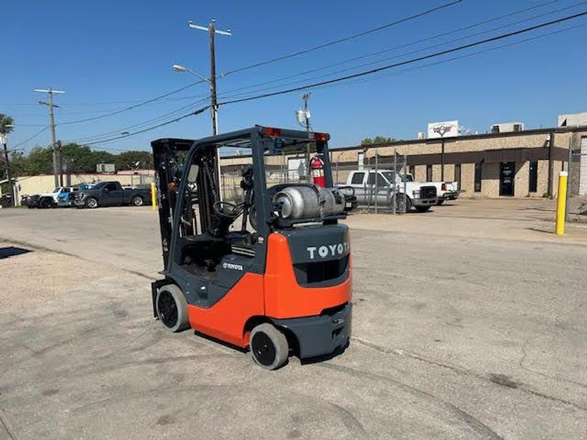 Used 2015 Toyota 8FGCU20
