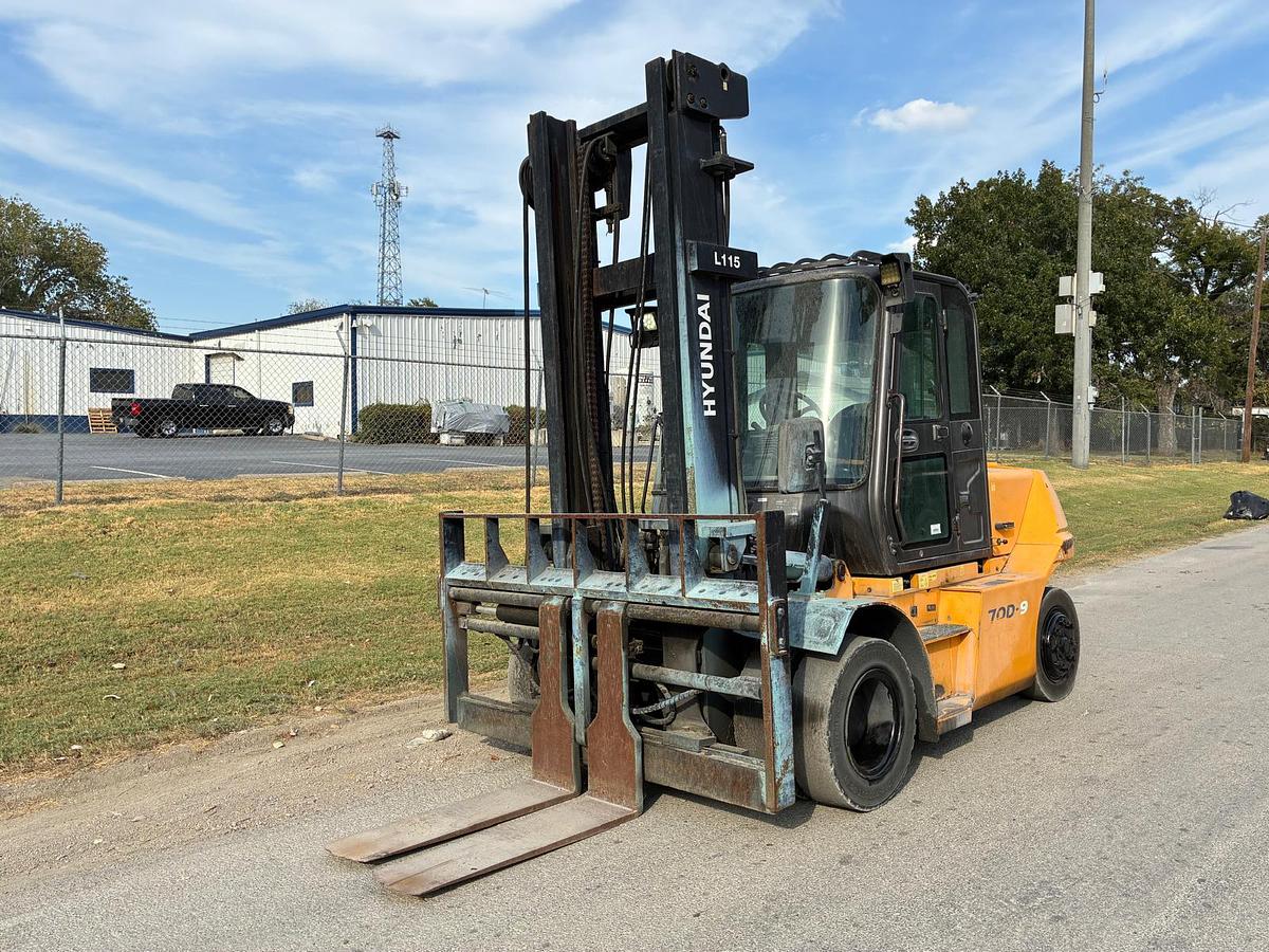 Used 2019 Hyundai 70D-9