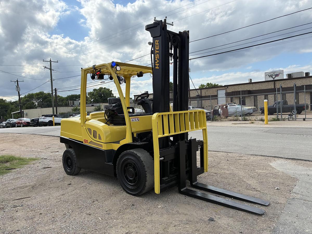 Used 2023 HYSTER H120 12000LBS