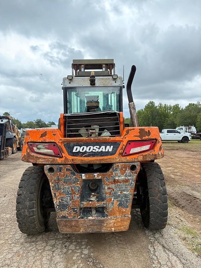 Used 2016 Doosan D160S-7
