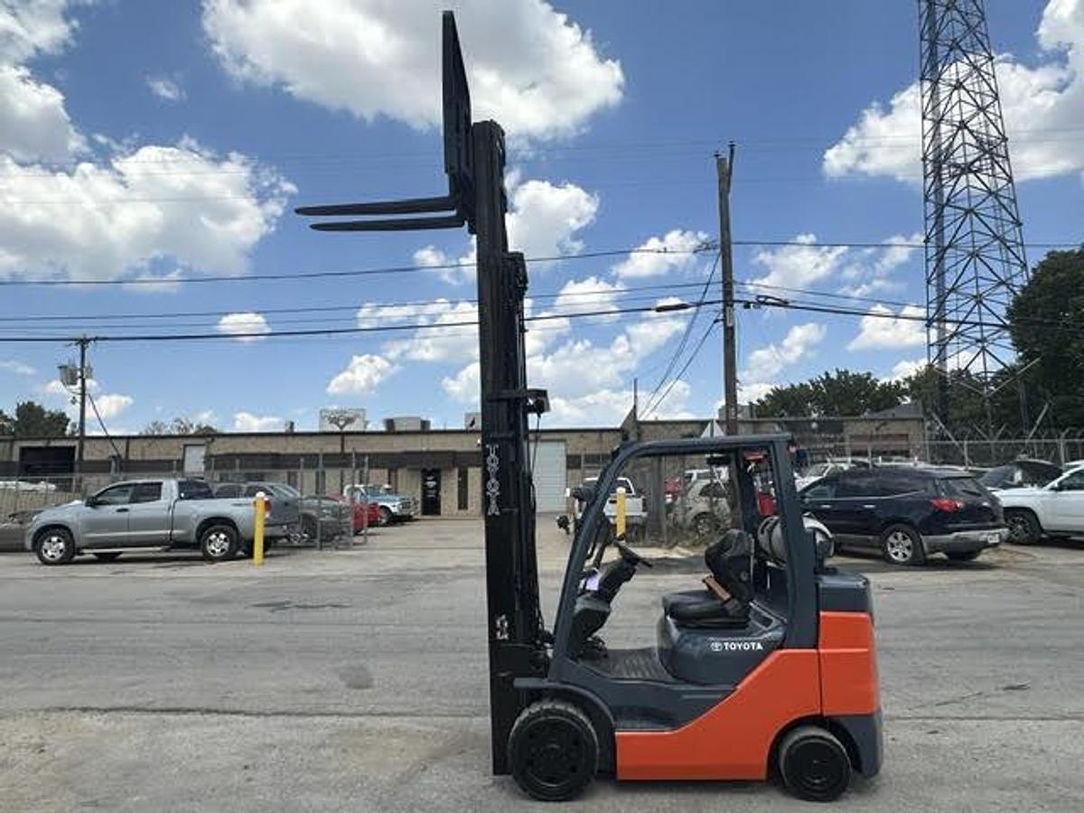 Used 2021 Toyota 8FGCU30 6000LBS