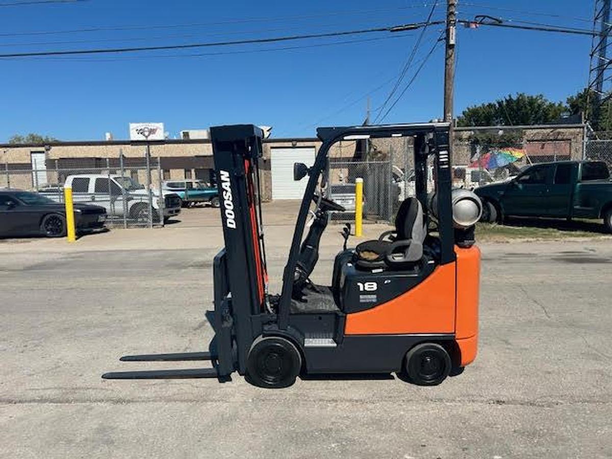 Used 2012 Doosan GC18S-5