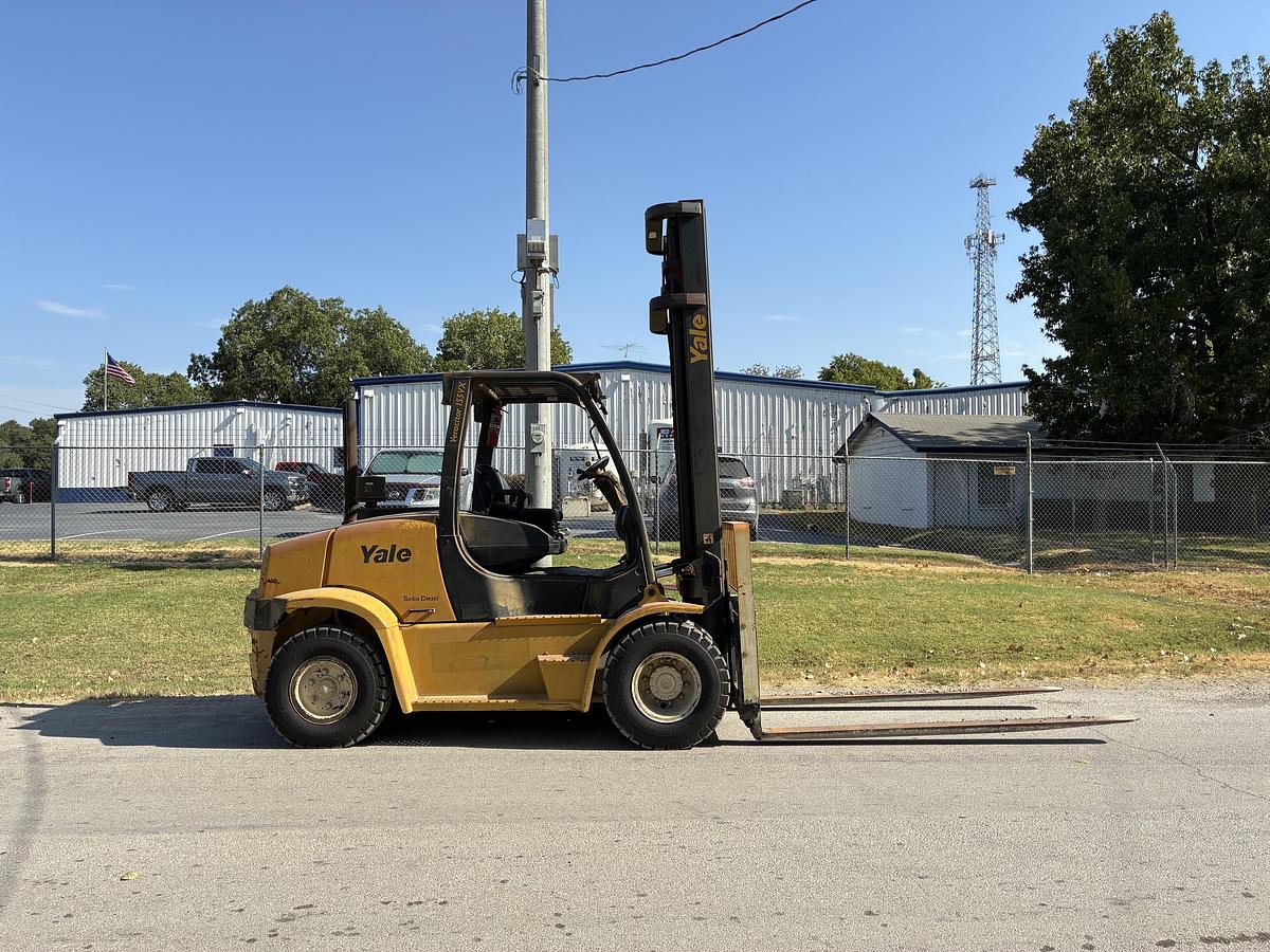 Used 2022 Yale GDP155VXNKBV148