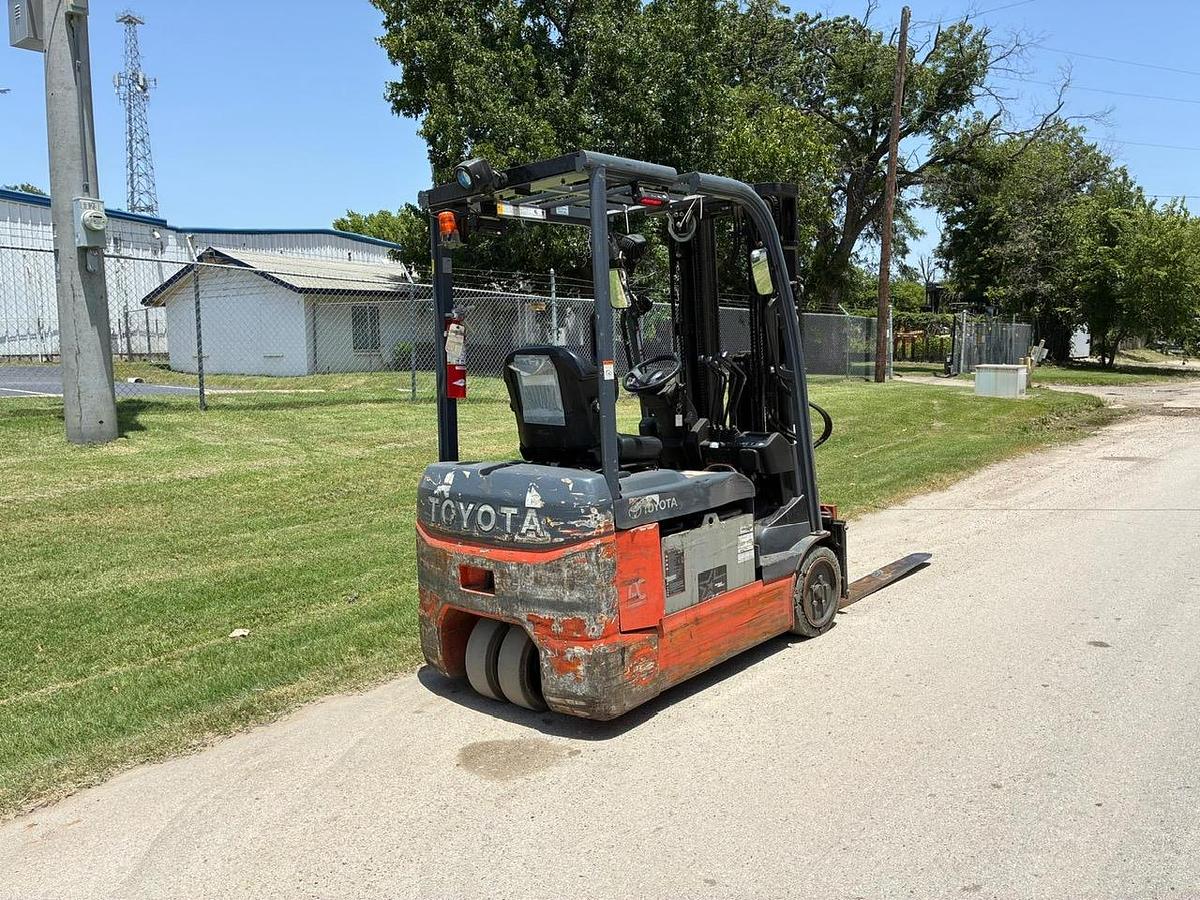 Used 2022 TOYOTA 8FBE20U