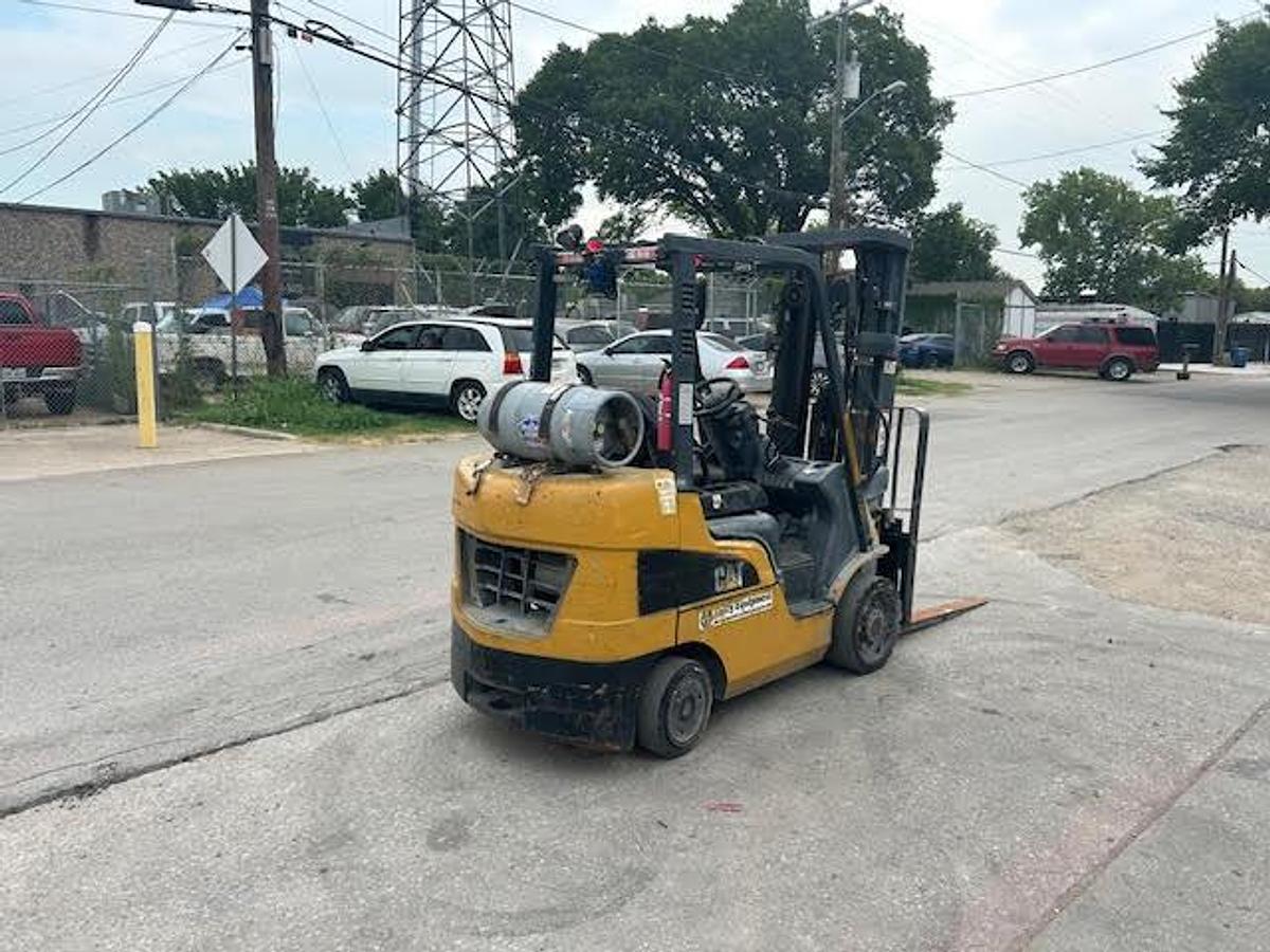Used 2017 CAT 2C6000