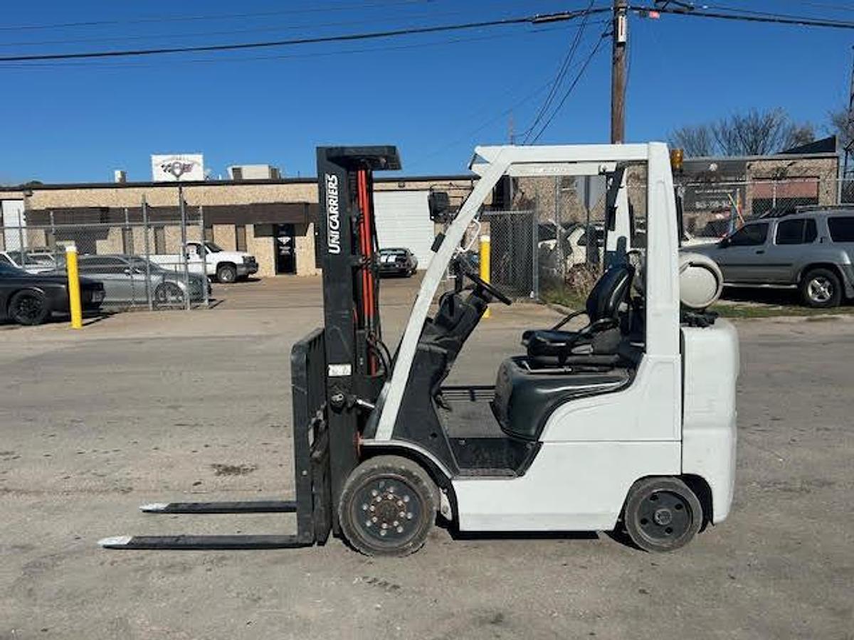 Used 2016 UniCarriers 5000LBS