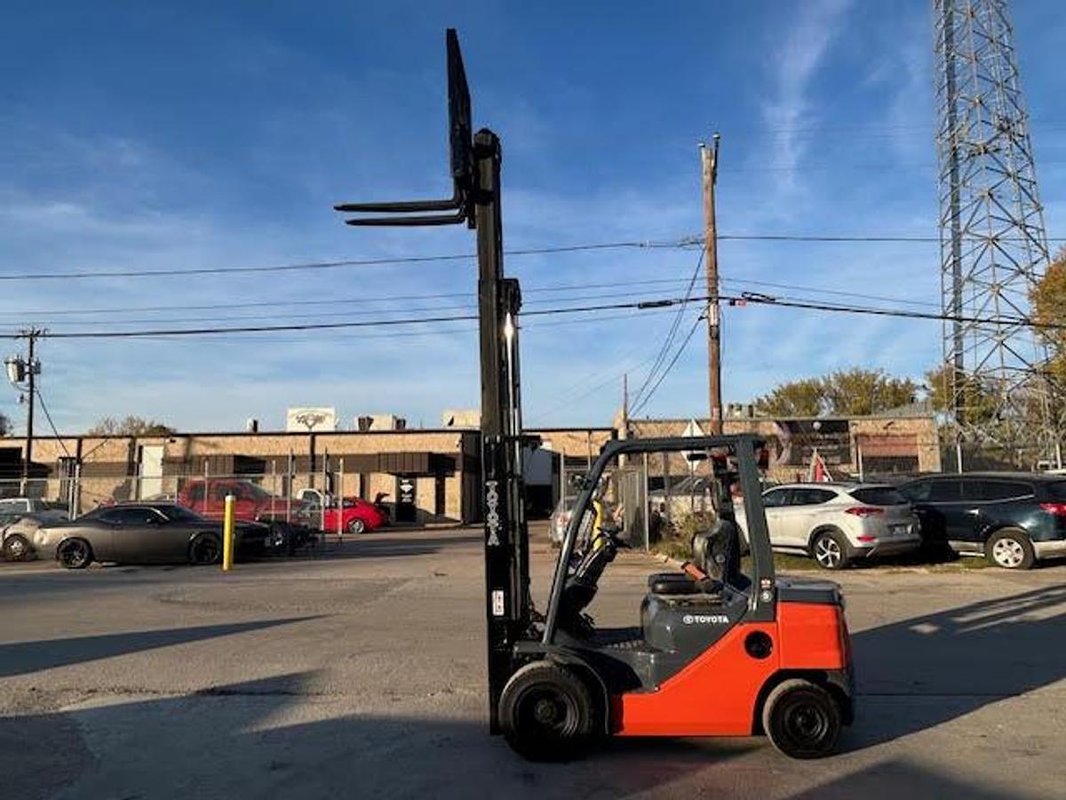 Used 2023 Toyota 8FDU25 5000LBS