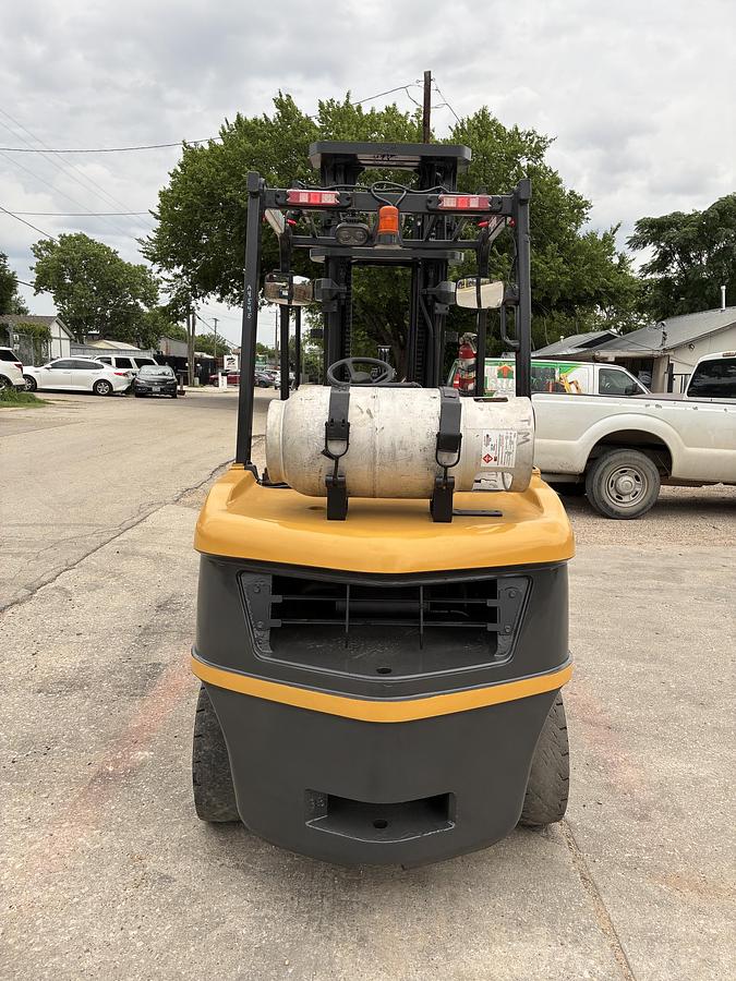 Used 2023 CAT GP35N5