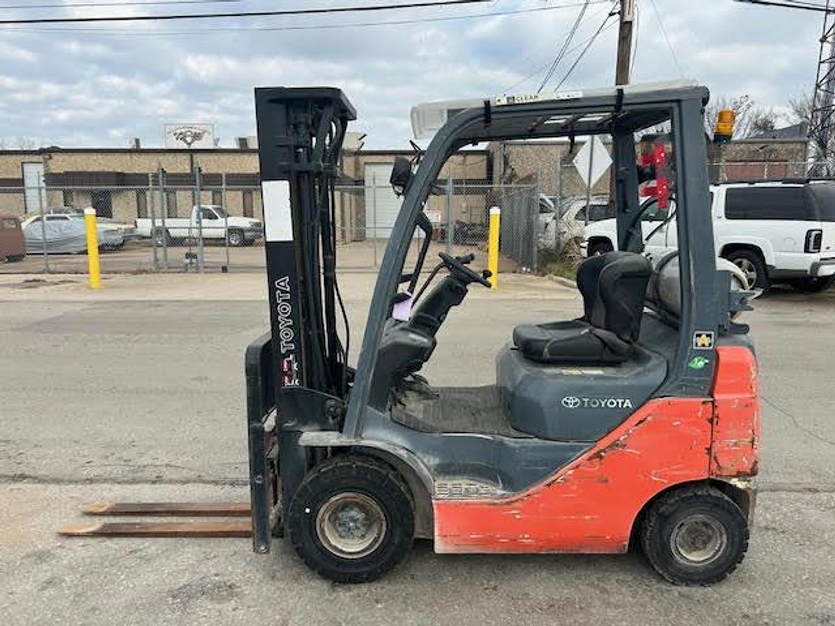 Used 2009 Toyota 8FGU15