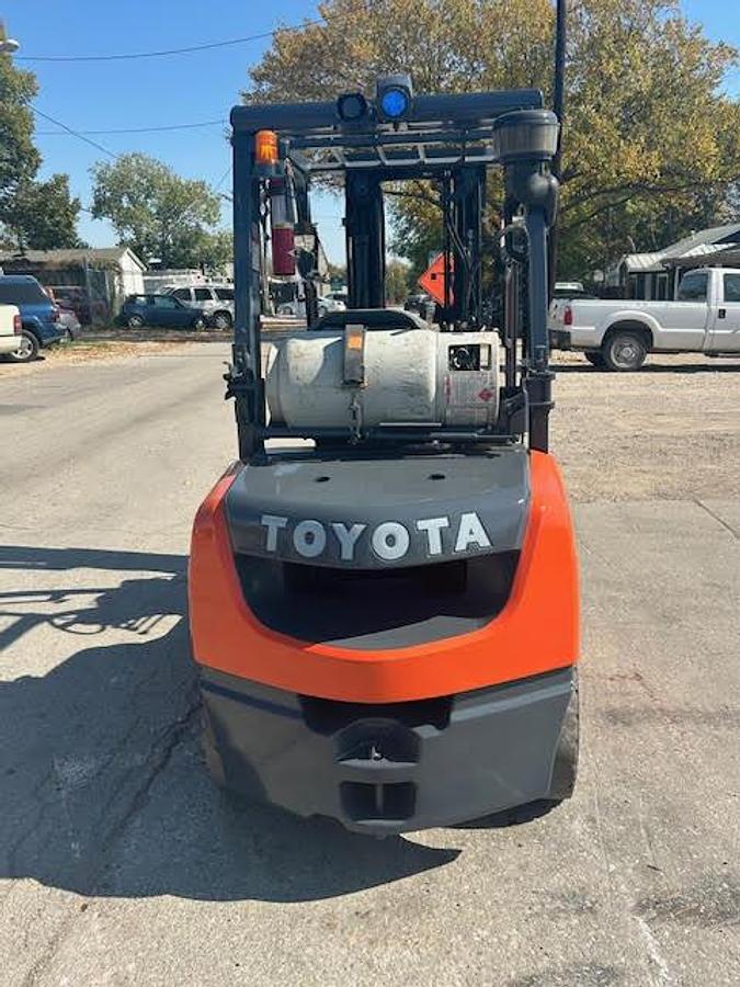 Used 2019 Toyota 8FGU30 6000LBS 