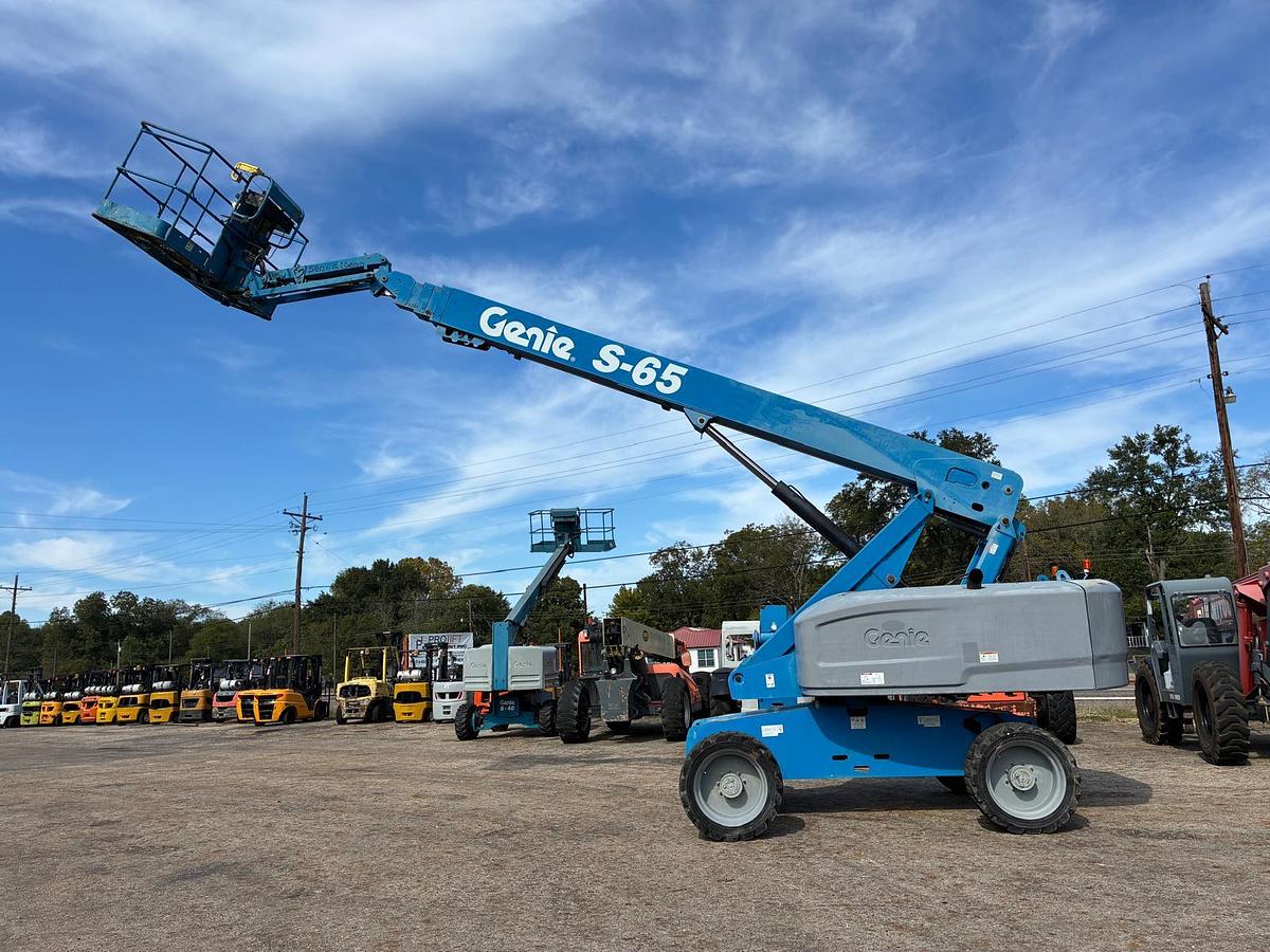 Used 2014 GENIE S-65