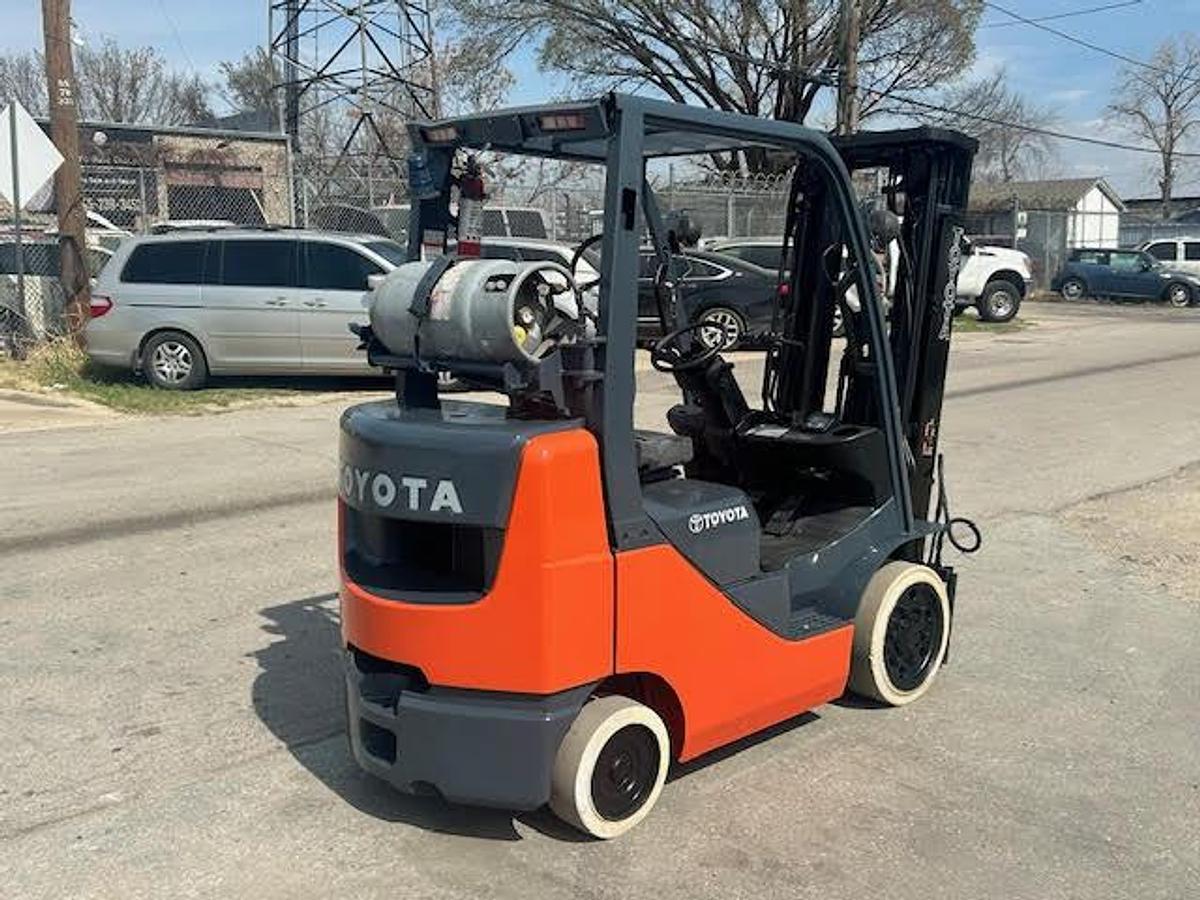 Used 2014 Toyota 8FGCU25