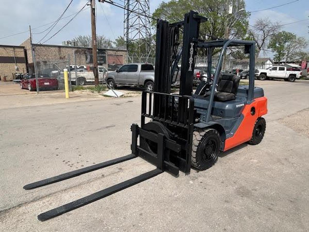 Used 2018 Toyota 8FDU35