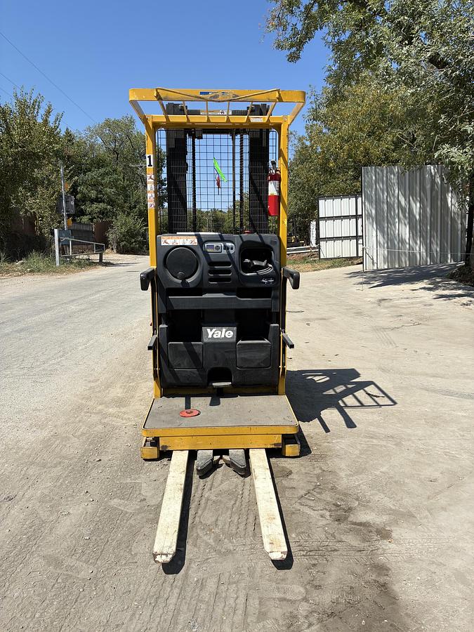Used 2019 Yale OSO30EFN24TE095