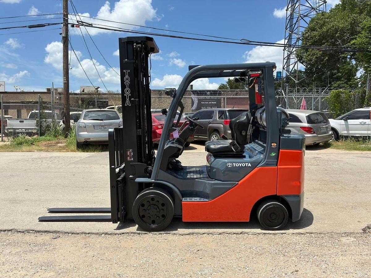 Used 2021 TOYOTA 8FGCU30