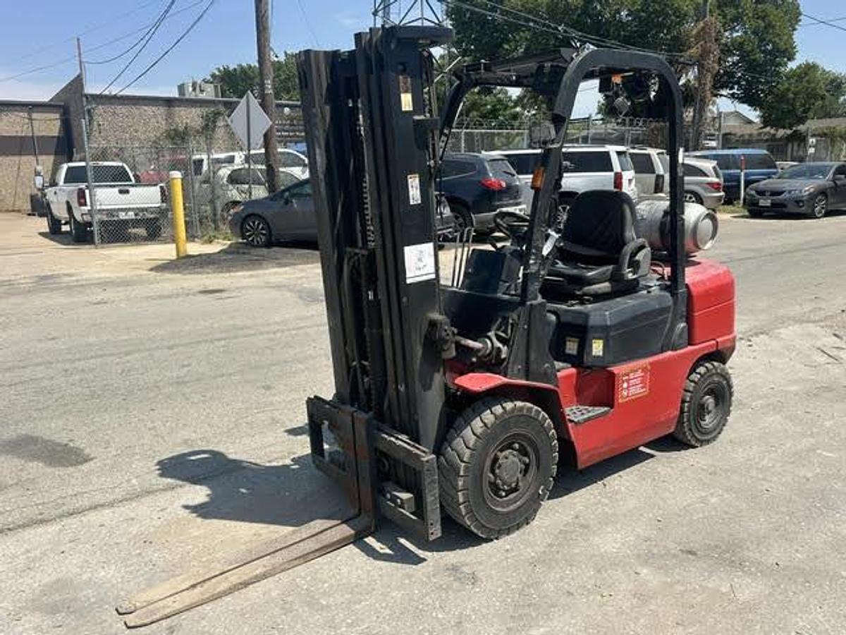 Used 2016 UTILEV JT25P
