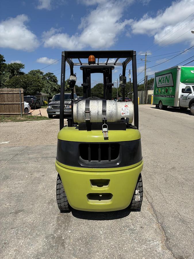 Used 2012 CLARK CQ25 5000LBS