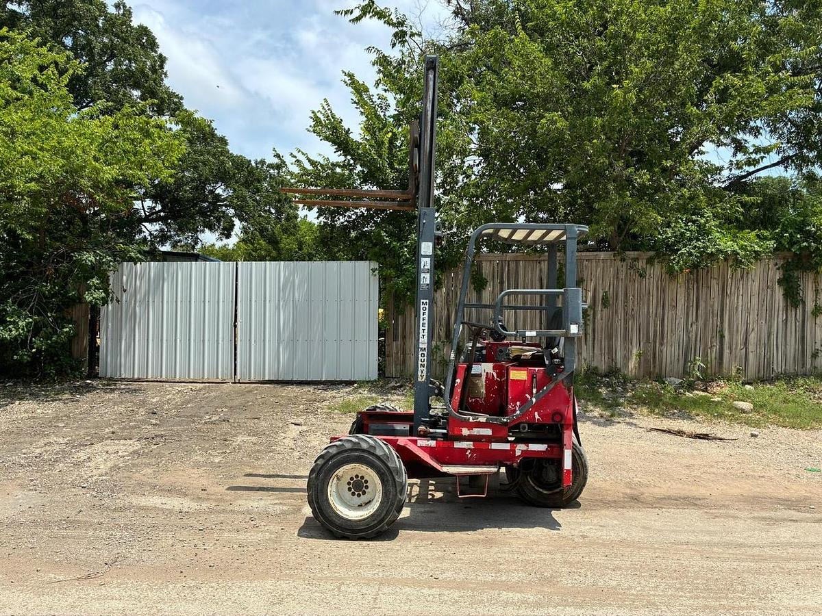 Used 2002 MOFFETT M5500