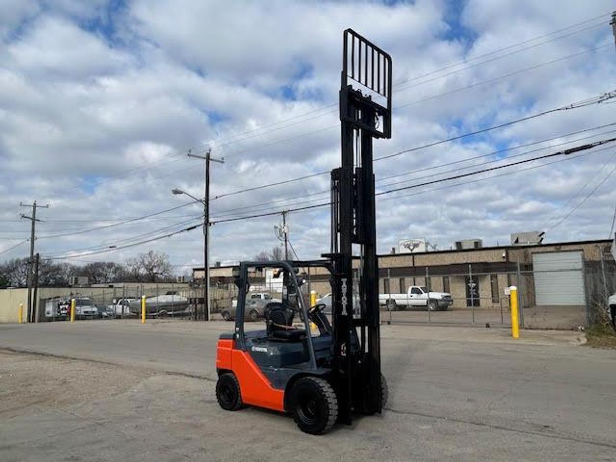 Used 2023 Toyota 8FDU25 5000LBS