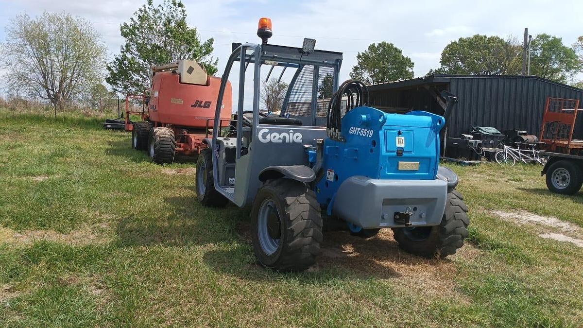 Used 2012 GENIE GTH5519  5500LBS