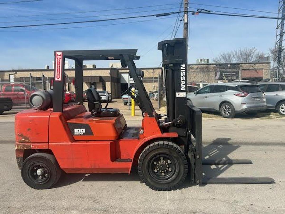 Used 2008 NISSAN F04B45V-LP