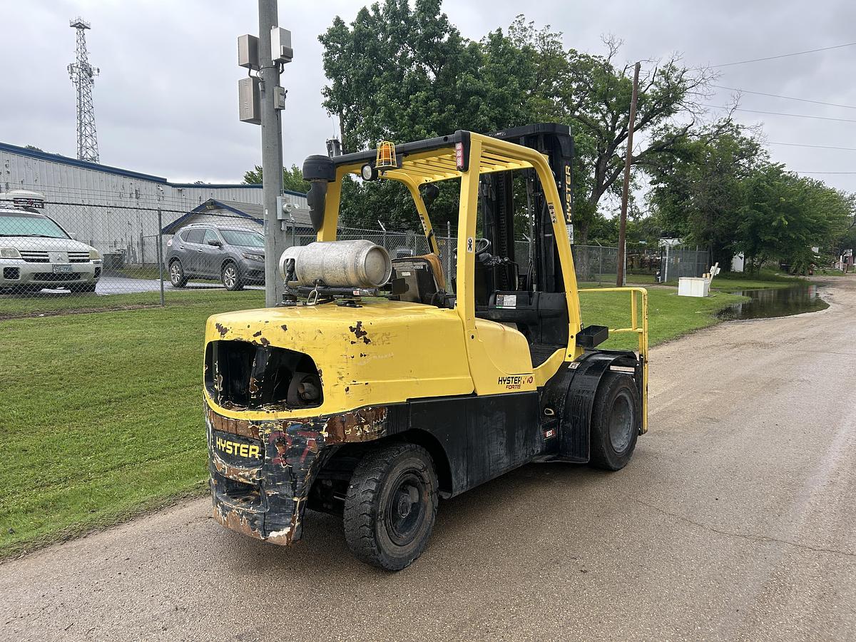 Used 2013 Hyster H100FT 10000 LBS