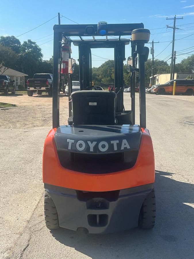 Used 2017 Toyota 8FDU25
